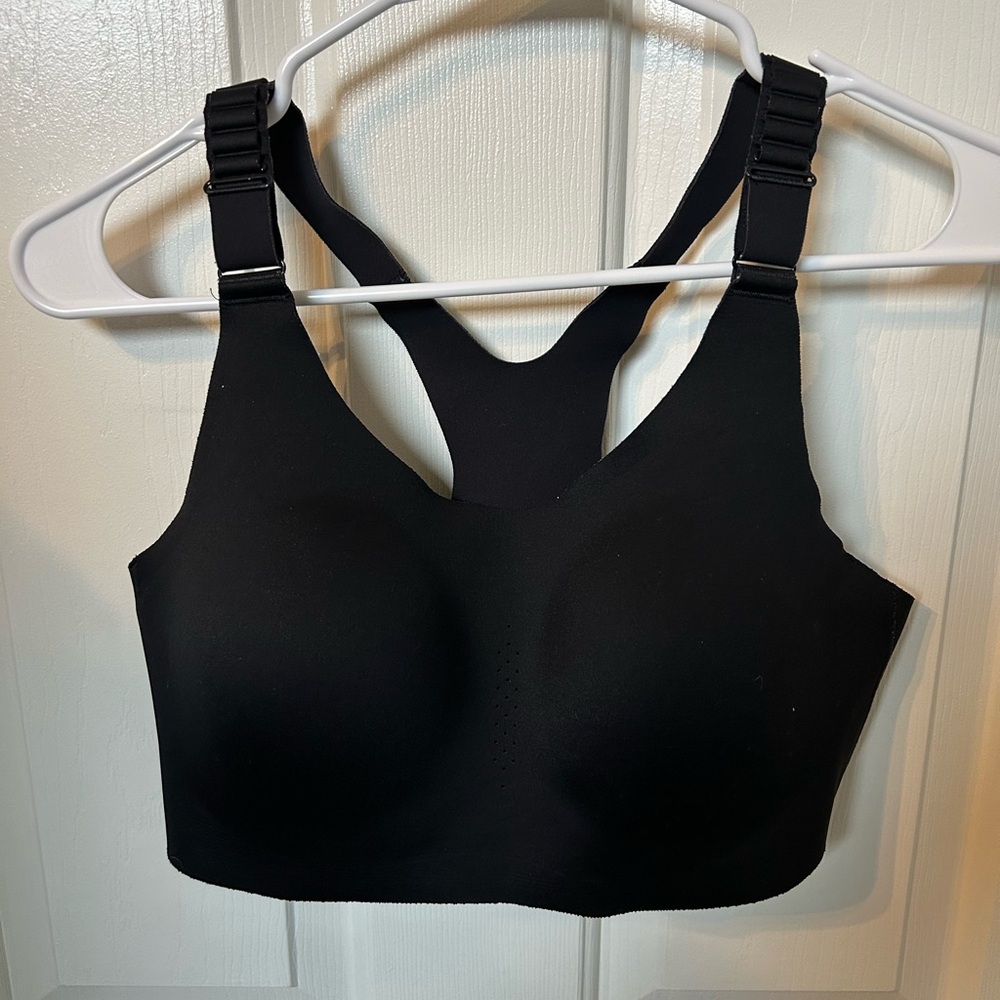 Brooks Dare Racerback Run Women's Black Sports Bra 38D